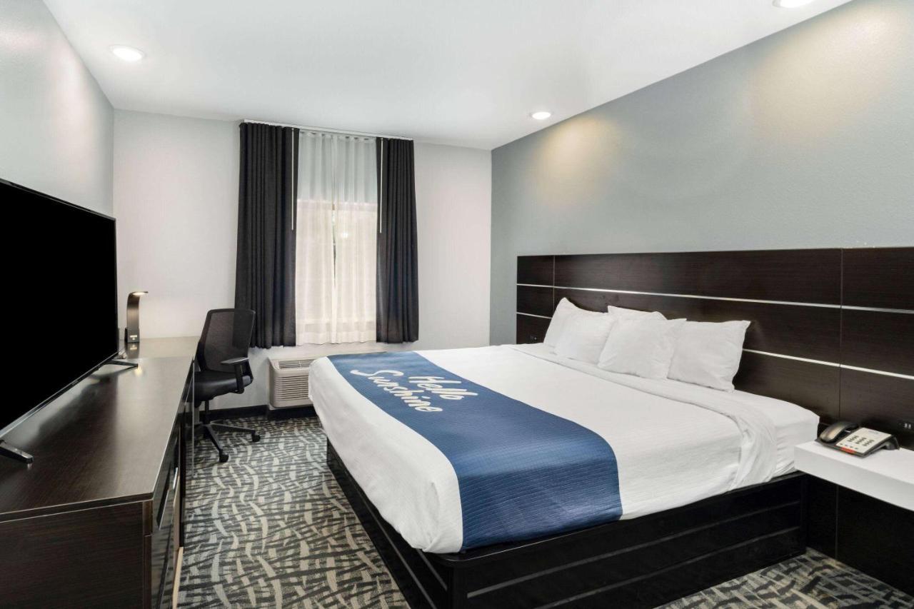 Days Inn & Suites By Wyndham Horn Lake - Memphis Graceland Dış mekan fotoğraf
